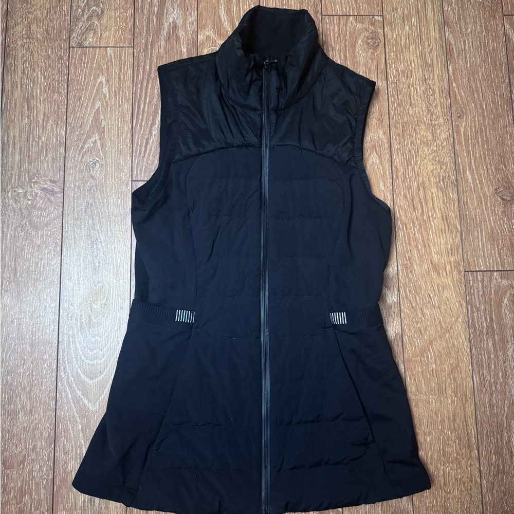 Lululemon Athletica Black Sleeveless Vest